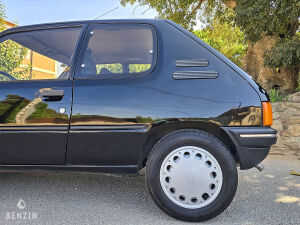 Peugeot 205 XR - 1988