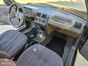 Peugeot 205 XR - 1988