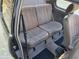 Peugeot 205 XR - 1988