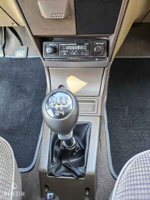 Peugeot 205 XR - 1988