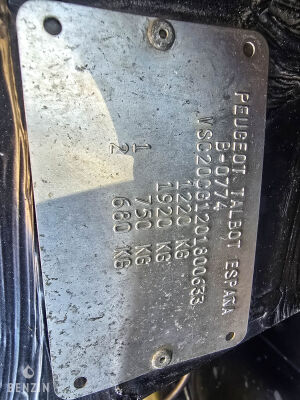 Peugeot 205 XR - 1988