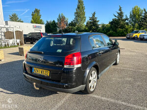 Opel Signum 3.2 V6 - 2003