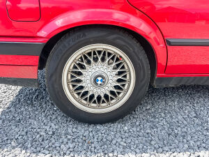 BMW 320i e30 Touring - 1989