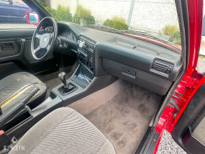 BMW 320i e30 Touring - 1989