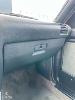 BMW 320i e30 Touring - 1989