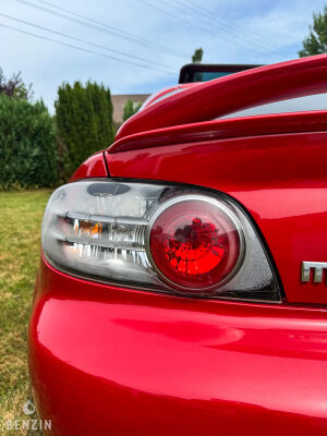 Mazda RX8 Performance - 2004