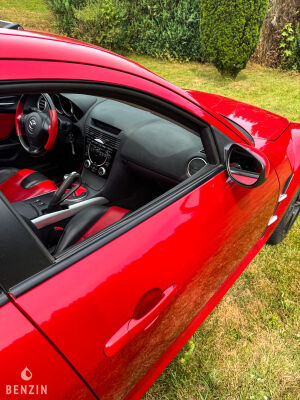Mazda RX8 Performance - 2004