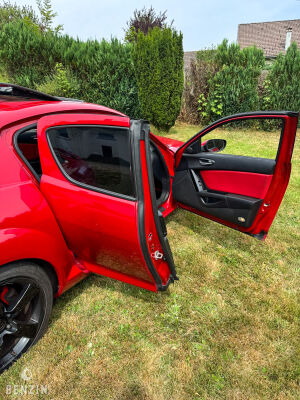 Mazda RX8 Performance - 2004