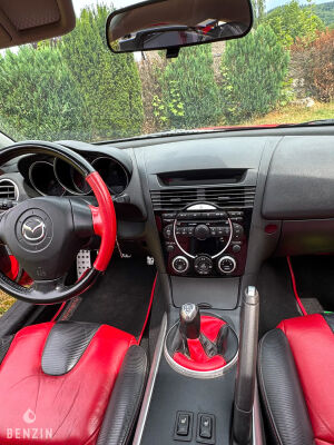 Mazda RX8 Performance - 2004