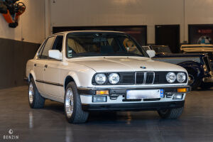 BMW 320i e30 - 1985