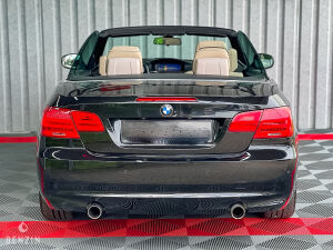 BMW 335i e93 - 2010*Flash