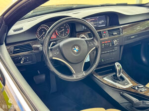 BMW 335i e93 - 2010*Flash