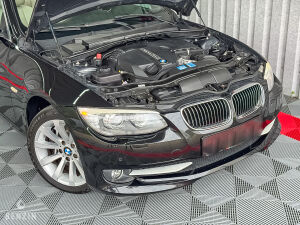 BMW 335i e93 - 2010*Flash