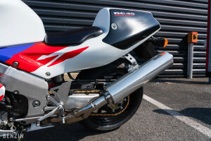 Honda RVF 750 R RC45 2k km - 1996