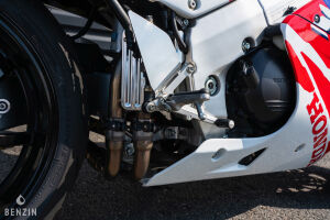 Honda RVF 750 R RC45 2k km - 1996