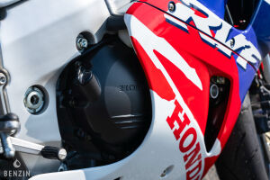 Honda RVF 750 R RC45 2k km - 1996