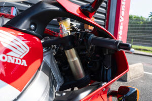 Honda RVF 750 R RC45 2k km - 1996