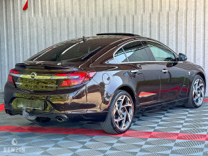 Opel Insignia Turbo 4x4 - 2013*Flash
