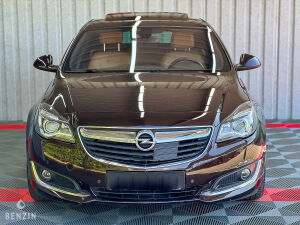 Opel Insignia Turbo 4x4 - 2013*Flash