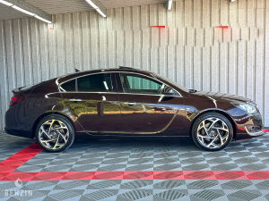 Opel Insignia Turbo 4x4 - 2013*Flash