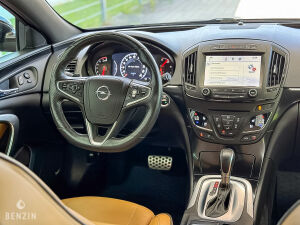 Opel Insignia Turbo 4x4 - 2013*Flash