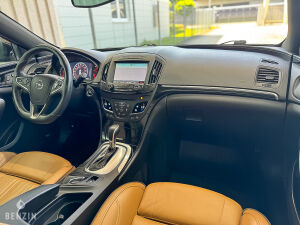 Opel Insignia Turbo 4x4 - 2013*Flash