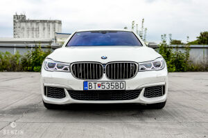 BMW M760Li XDrive G12 - 2017