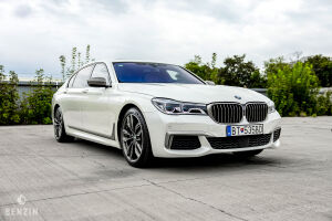 BMW M760Li XDrive G12 - 2017