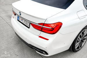 BMW M760Li XDrive G12 - 2017