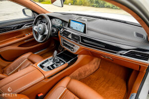BMW M760Li XDrive G12 - 2017