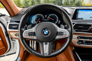 BMW M760Li XDrive G12 - 2017
