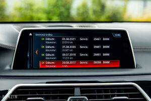 BMW M760Li XDrive G12 - 2017