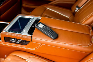 BMW M760Li XDrive G12 - 2017