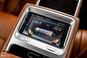 BMW M760Li XDrive G12 - 2017