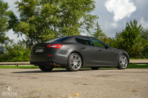 Maserati Ghibli S - 2013
