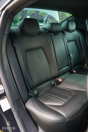 Maserati Ghibli S - 2013