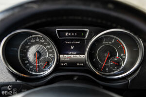 Mercedes-Benz G500 - 2013