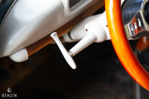 Renault 4CV R1062 - 1957