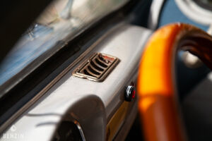 Renault 4CV R1062 - 1957