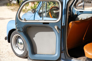Renault 4CV R1062 - 1957