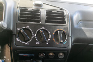 Peugeot 205 Sacré Numéro D - 1994