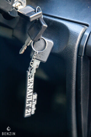 Renault 21 2L Turbo Quadra - 1990