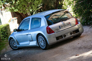 Renault Clio V6 - 2002
