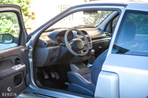 Renault Clio V6 - 2002