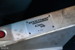 Renault Clio V6 - 2002