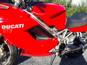 Ducati 1000 ST3 - 2005