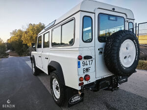 Land Rover Defender 110 TD5 SW - 2002
