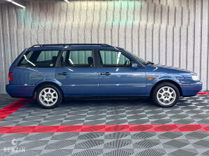 Volkswagen Passat VR6 - 1994