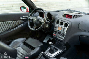 Alfa Romeo 156 GTA - 2002