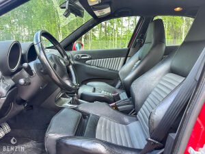 Alfa Romeo 156 GTA - 2002